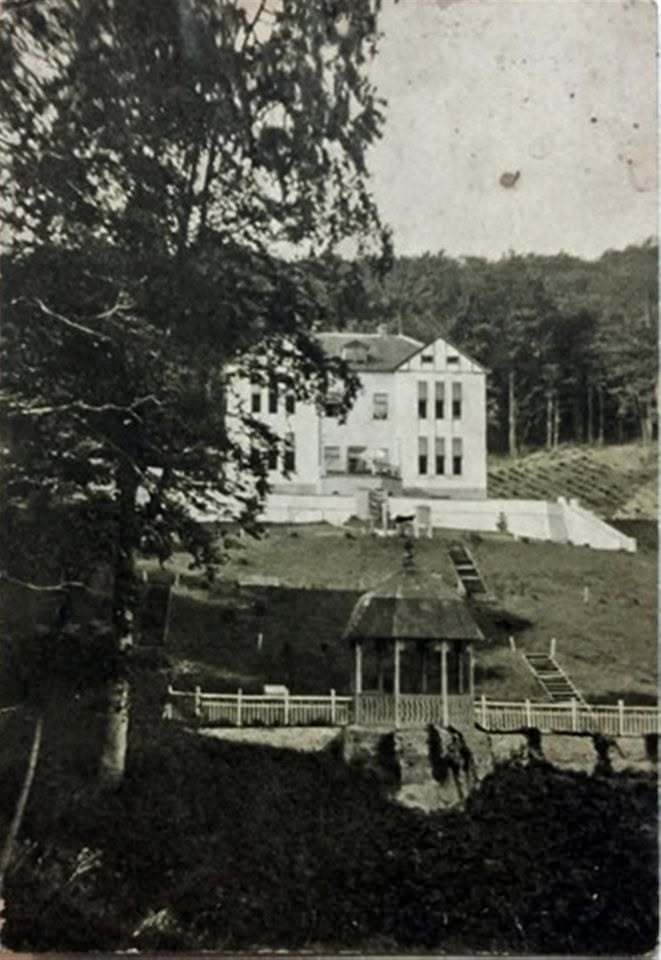 Sljeme. Lječilište Brestovac 1912. godine